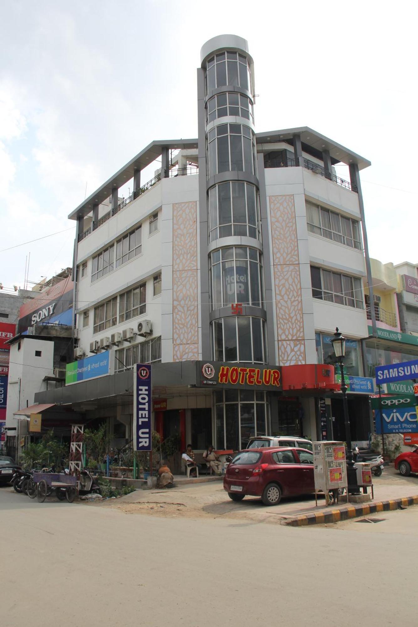 Hotel Ur Prayagraj Ngoại thất bức ảnh
